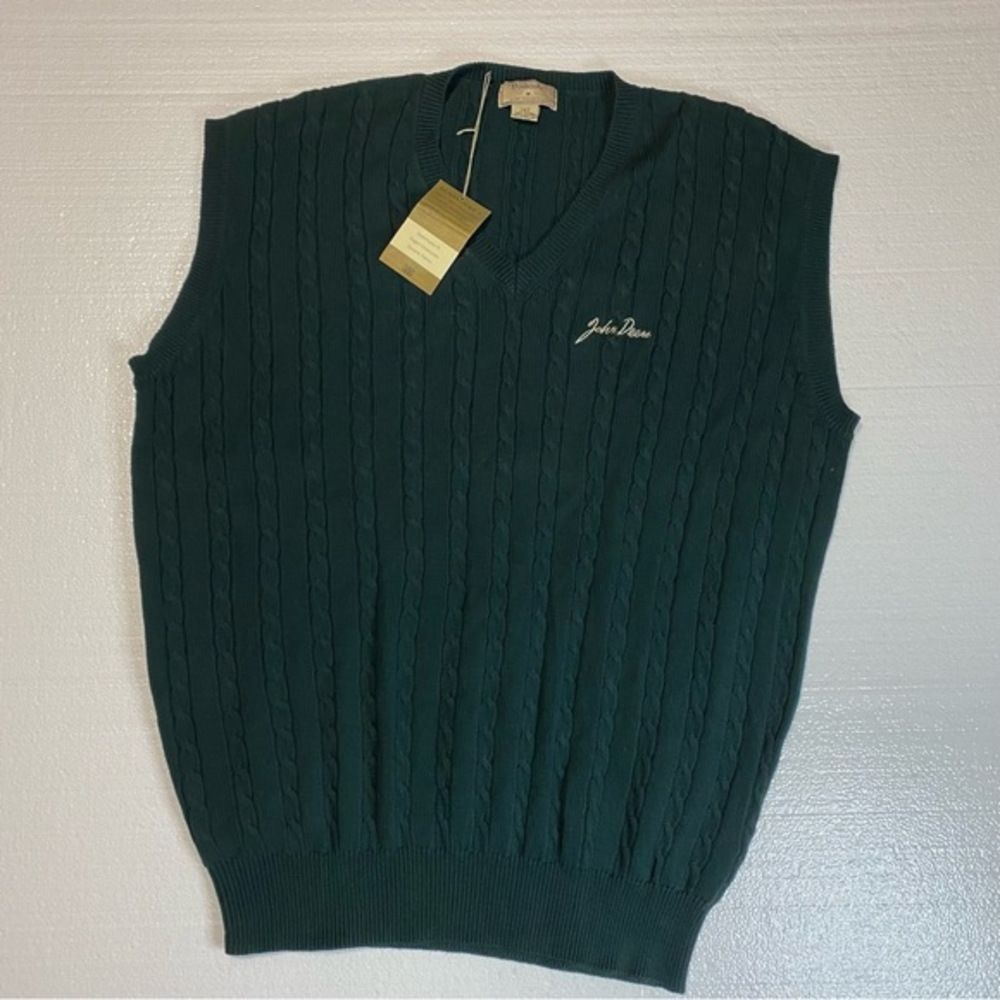 John Deere Men's Green Sweater Vest